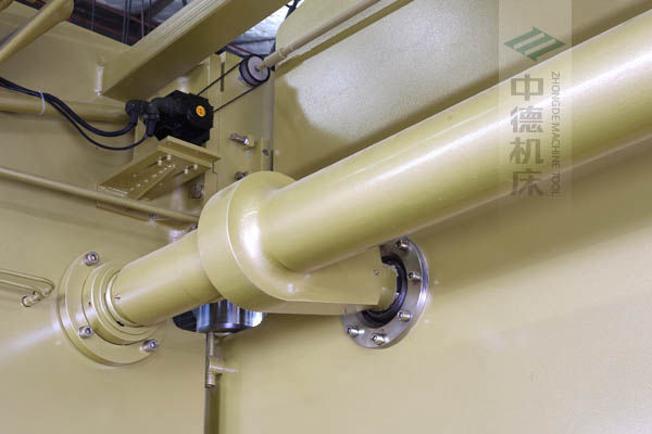 ZDP-20050高精度扭軸同步裝置，采用知名品牌關節軸承，經久耐用.jpg